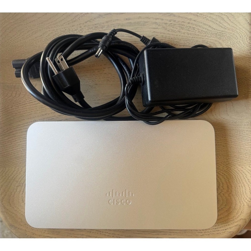 Cisco Meraki MX64-HW Cloud managed router Security Appliance Unclaimed with Cord